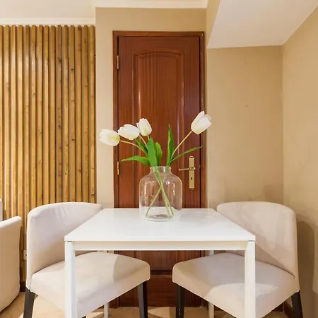 Vintage House Santa Catarina Lizbona